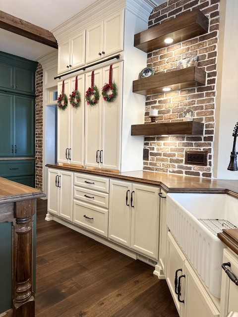 Modern kitchen with wooden accents